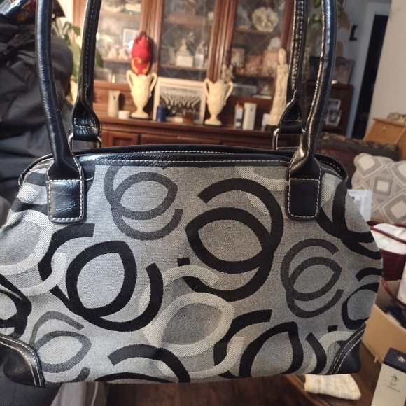 Women's Minicci Shoulder Bag purse - Picture 13 of 15